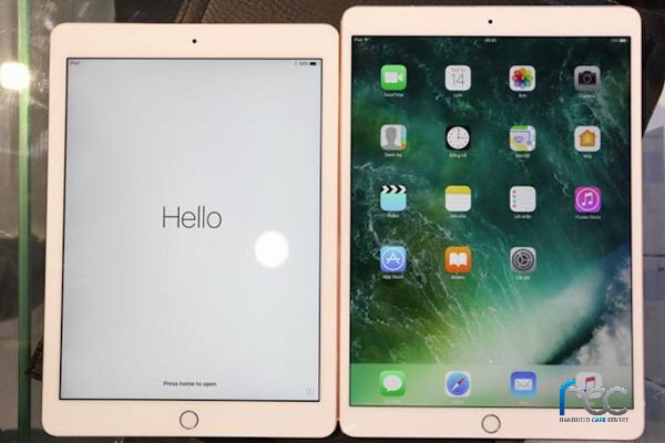 Theo thứ tự dưới lên là iPad Pro 12.9 inch, iPad Pro 10.5 inch, iPad Pro 9.7 inch và iPad 5